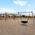 La Casita De *
